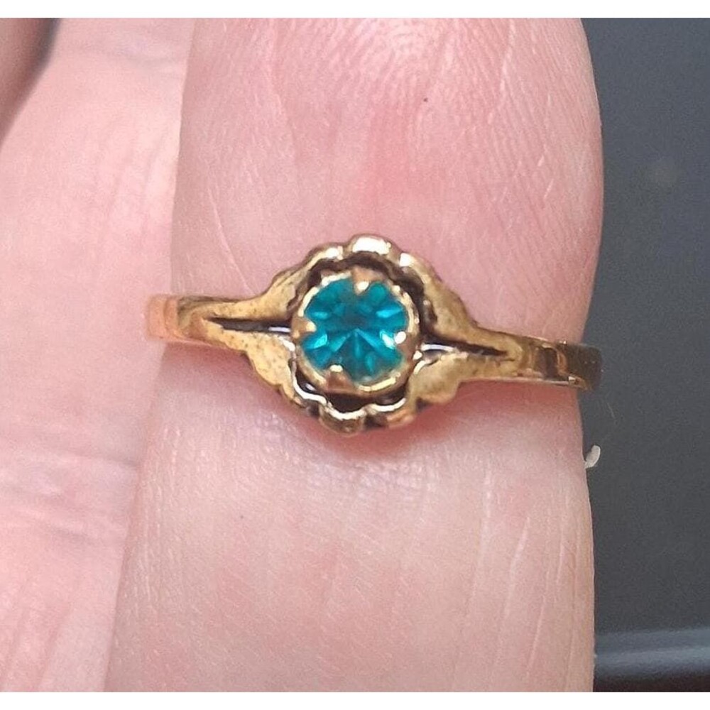 Vintage Aqua Stone Ring Size 5.5 Floral Openwork